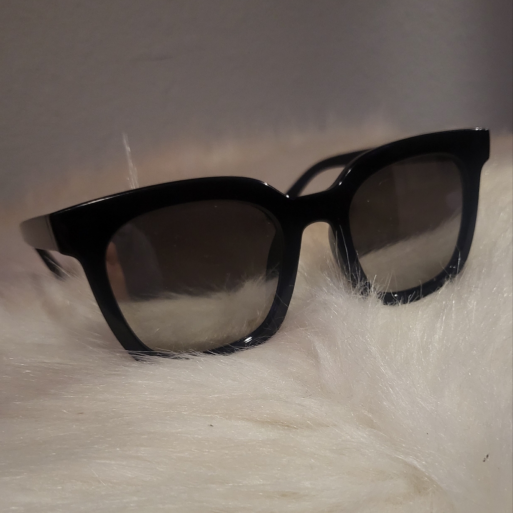 Super Reflective Sunnies!